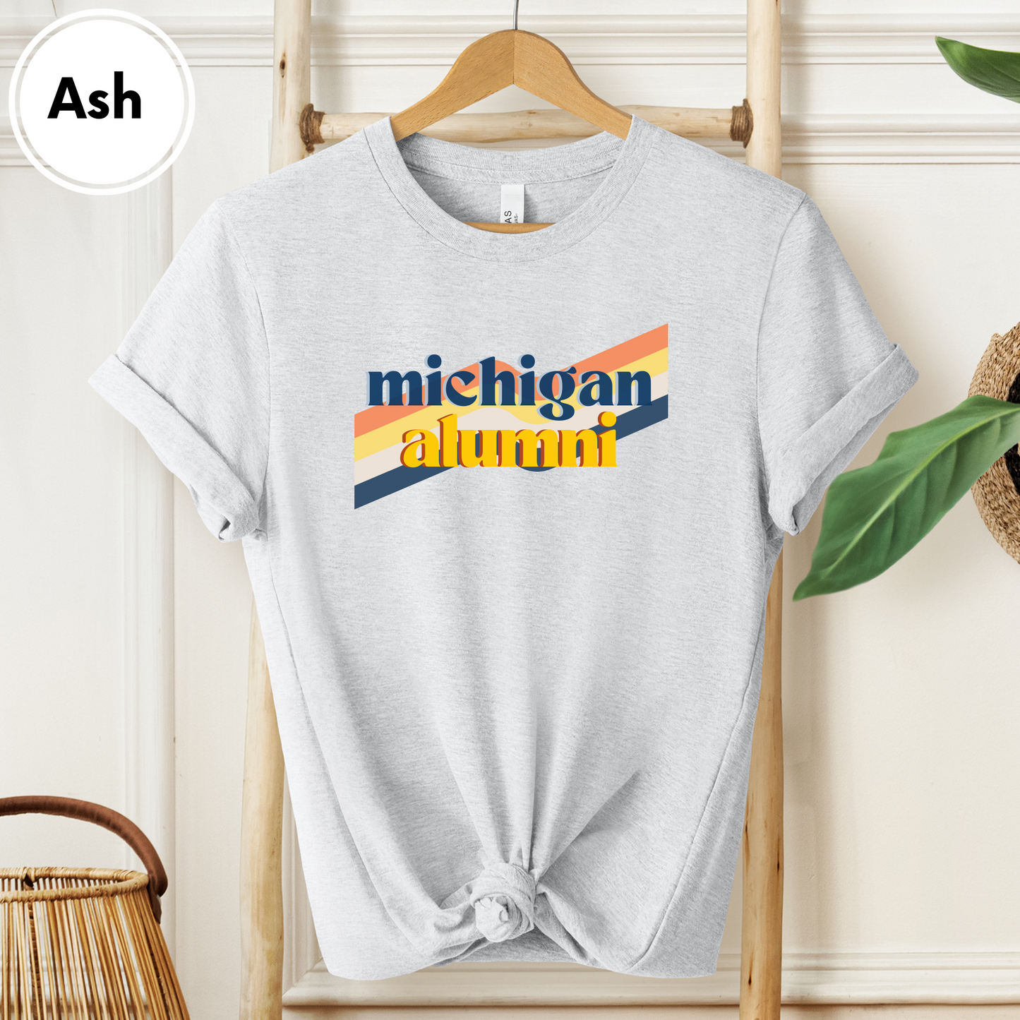 Michigan Alumni Vintage Tshirt